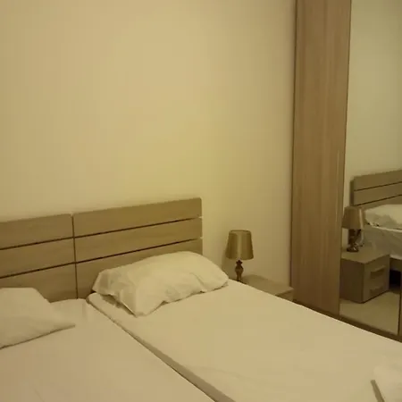 Don Mikiel Rua 4 Appartement