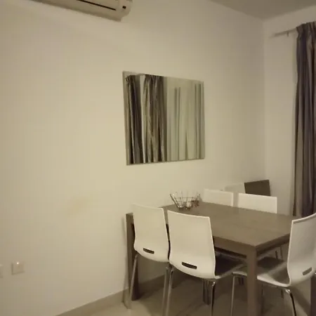 Don Mikiel Rua 4 *